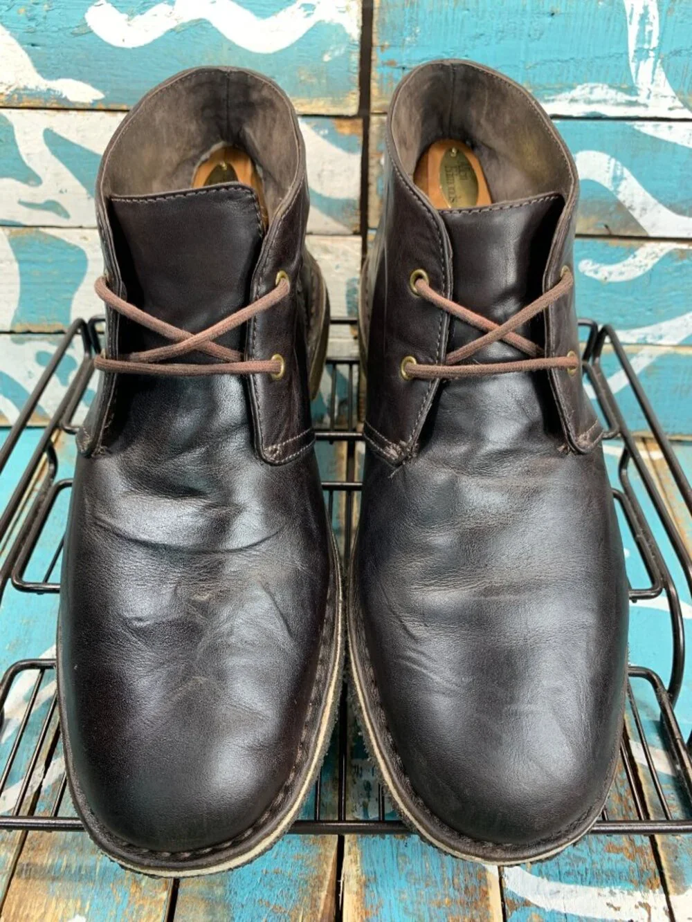 UGG Leighton Chocolate Brown Crinkled Leather Lace-Up Chukka Boots Mens Sz 10